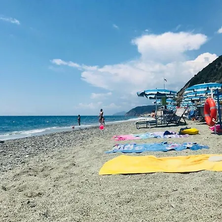 La Casa Di Lulu' Apartment Deiva Marina